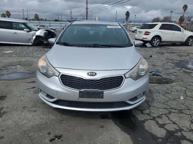 Photo 4 VIN: KNAFZ4A86E5074123 - KIA FORTE EX 