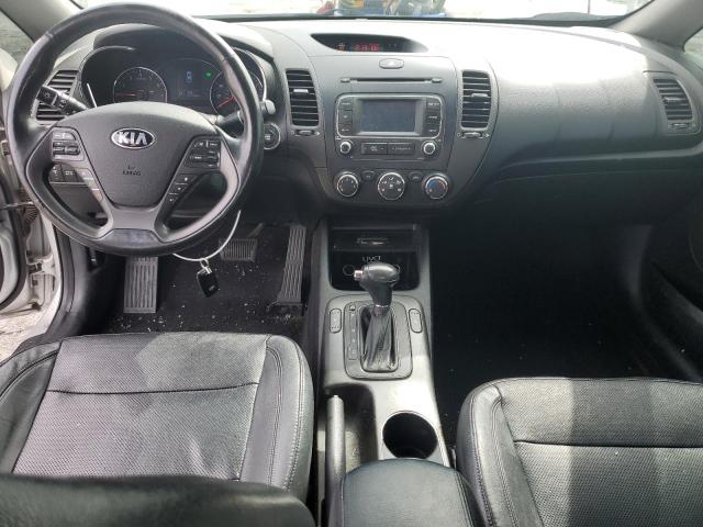 Photo 7 VIN: KNAFZ4A86E5074123 - KIA FORTE EX 