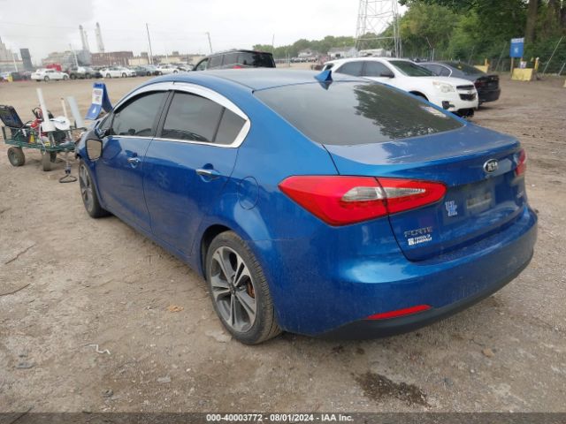 Photo 2 VIN: KNAFZ4A86F5336756 - KIA FORTE 