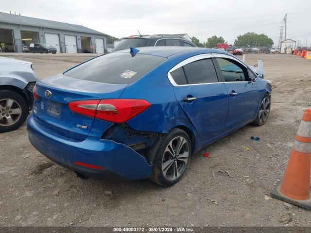 Photo 3 VIN: KNAFZ4A86F5336756 - KIA FORTE 