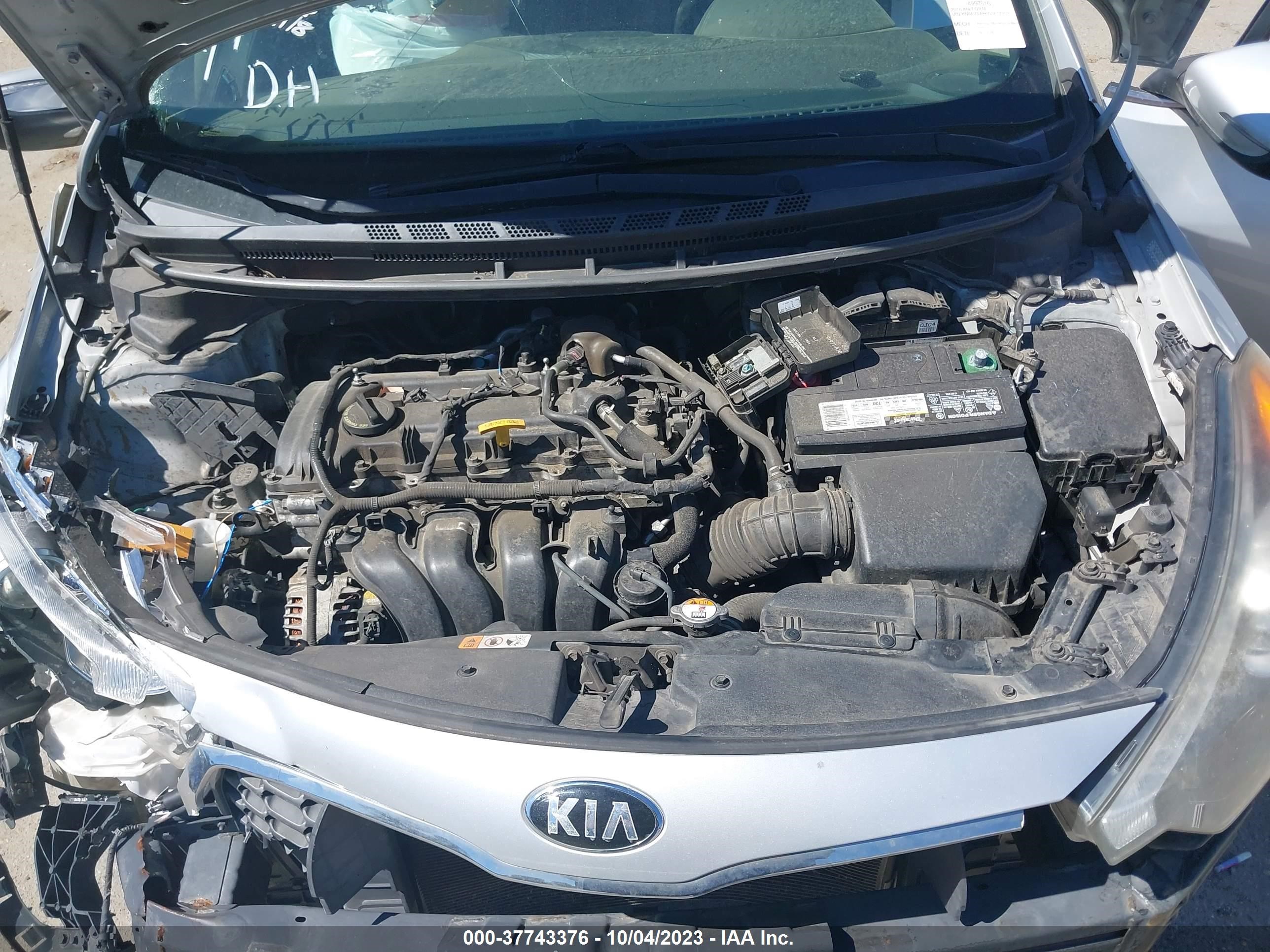 Photo 9 VIN: KNAFZ4A86G5614203 - KIA FORTE 