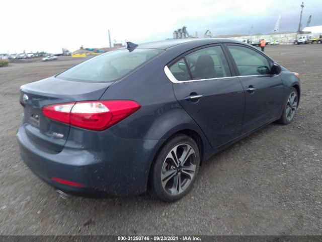 Photo 3 VIN: KNAFZ4A87F5267253 - KIA FORTE 