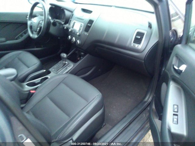 Photo 4 VIN: KNAFZ4A87F5267253 - KIA FORTE 