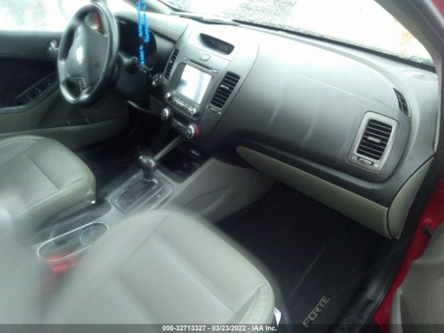 Photo 4 VIN: KNAFZ4A88F5262563 - KIA FORTE 