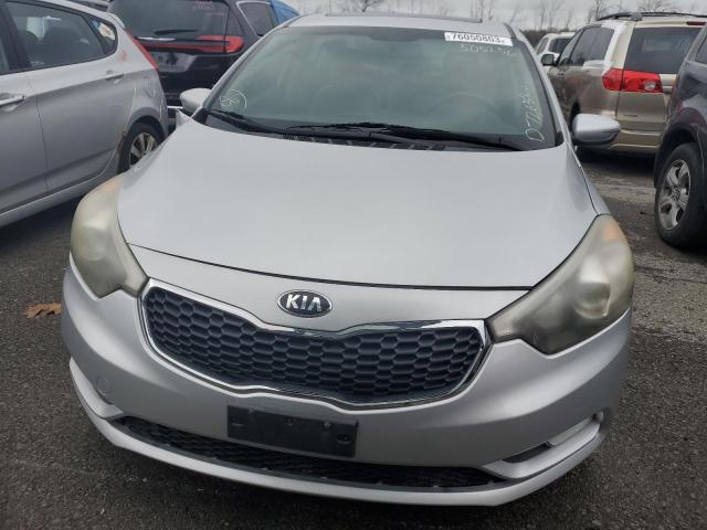 Photo 4 VIN: KNAFZ4A88G5505256 - KIA FORTE 