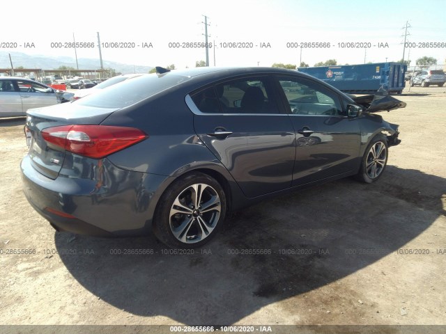 Photo 3 VIN: KNAFZ4A88G5578045 - KIA FORTE 