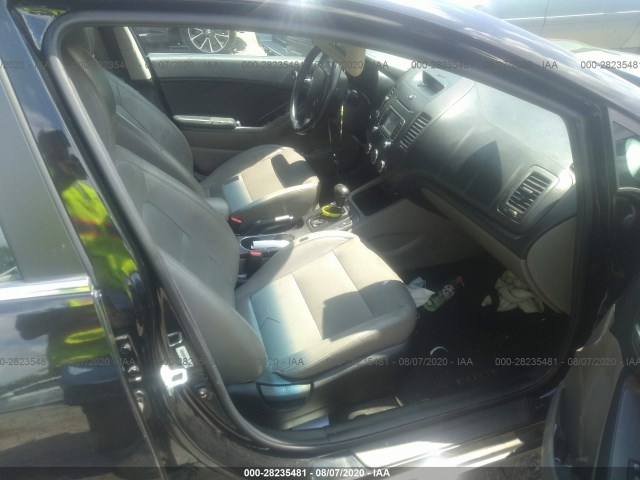 Photo 4 VIN: KNAFZ4A89E5163555 - KIA FORTE 