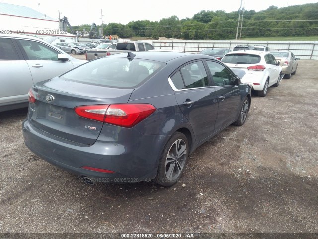 Photo 3 VIN: KNAFZ4A89E5175544 - KIA FORTE 