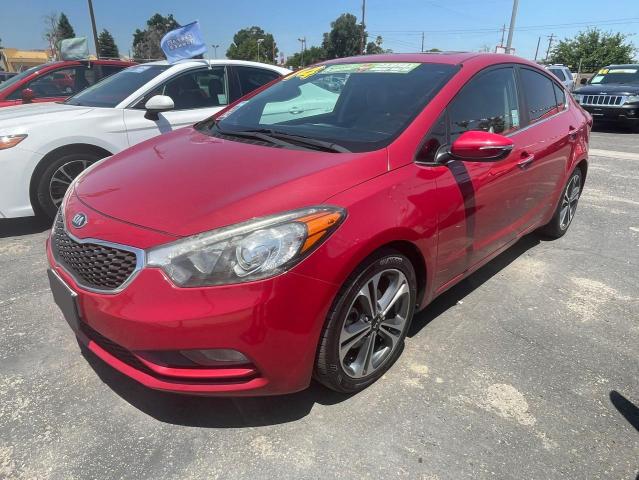 Photo 1 VIN: KNAFZ4A89E5205447 - KIA FORTE 