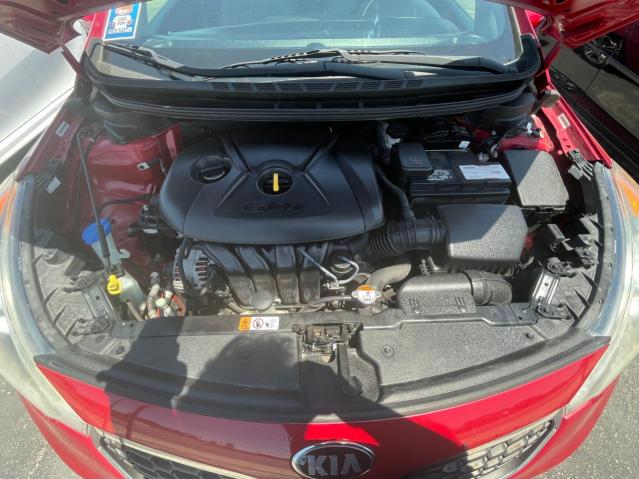 Photo 6 VIN: KNAFZ4A89E5205447 - KIA FORTE 