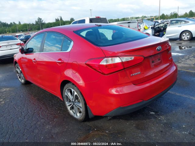 Photo 2 VIN: KNAFZ4A89F5299346 - KIA FORTE 