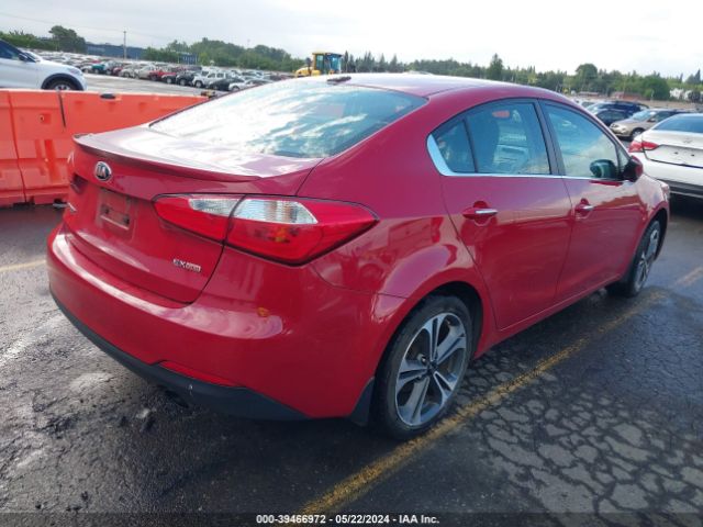 Photo 3 VIN: KNAFZ4A89F5299346 - KIA FORTE 