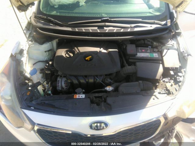 Photo 9 VIN: KNAFZ4A8XF5269465 - KIA FORTE 