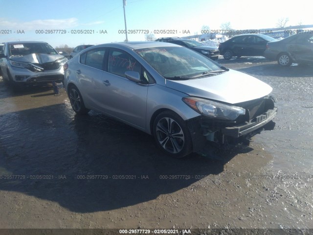 Photo 0 VIN: KNAFZ4A8XF5327770 - KIA FORTE 