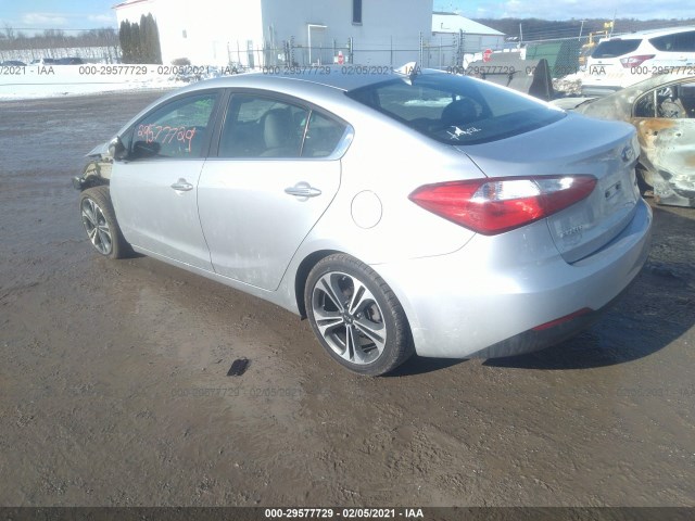 Photo 2 VIN: KNAFZ4A8XF5327770 - KIA FORTE 