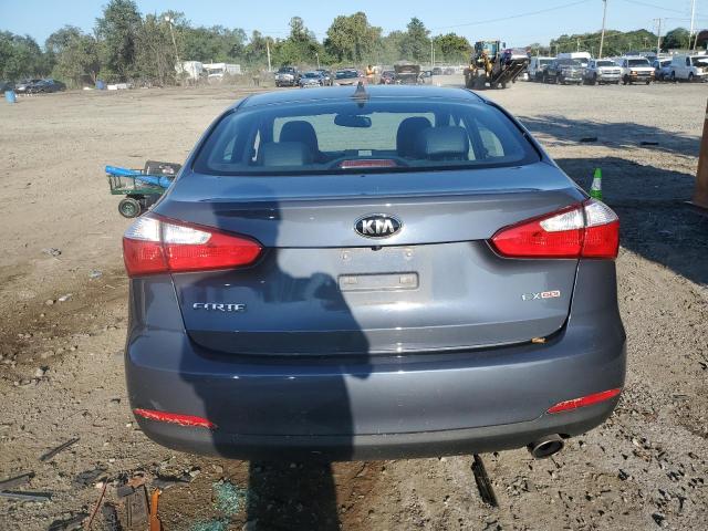 Photo 5 VIN: KNAFZ4A8XG5571632 - KIA FORTE EX 