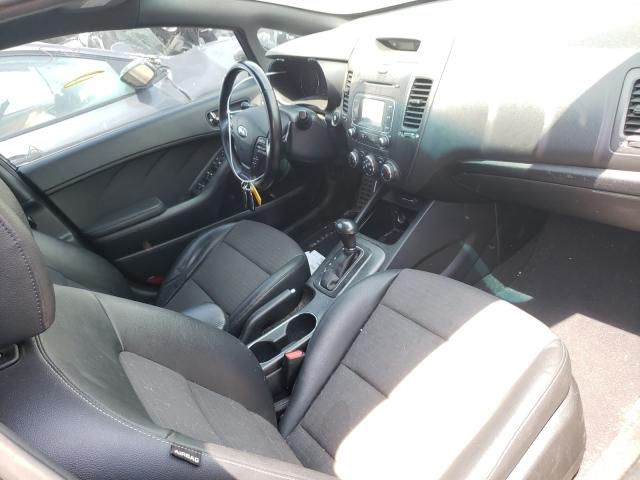 Photo 4 VIN: KNAFZ5A31G5536827 - KIA FORTE SX 