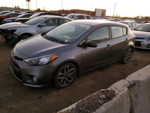 Photo 0 VIN: KNAFZ5A32G5508423 - KIA FORTE SX 