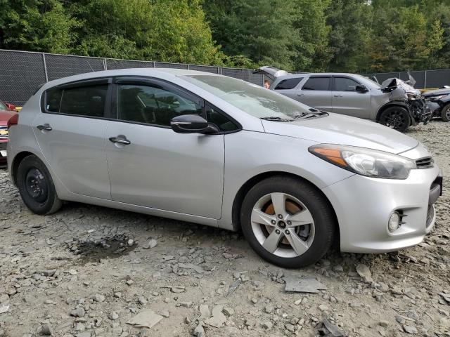 Photo 3 VIN: KNAFZ5A36F5388074 - KIA FORTE SX 