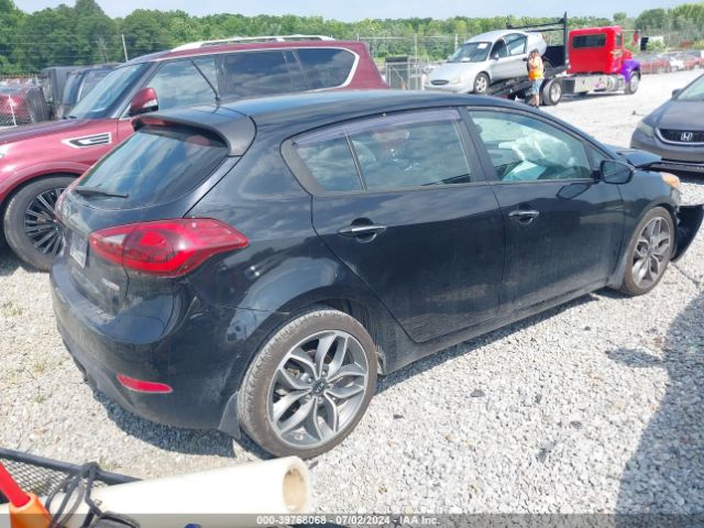 Photo 3 VIN: KNAFZ5A37F5283673 - KIA FORTE 