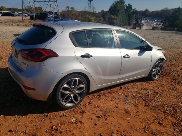 Photo 2 VIN: KNAFZ5A37G5565717 - KIA FORTE 