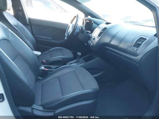 Photo 4 VIN: KNAFZ5A37G5631232 - KIA FORTE 