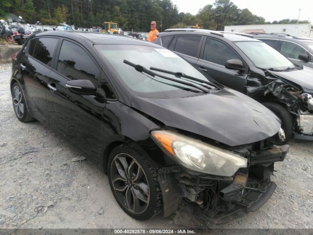 Photo 0 VIN: KNAFZ5A38F5300805 - KIA FORTE 