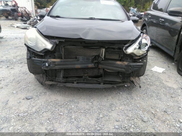 Photo 5 VIN: KNAFZ5A38F5300805 - KIA FORTE 