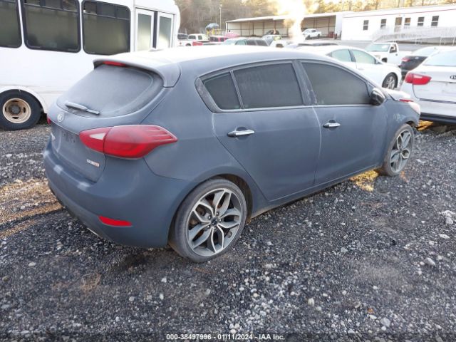 Photo 3 VIN: KNAFZ5A3XG5546272 - KIA FORTE 