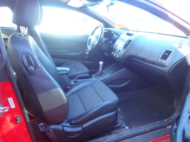 Photo 4 VIN: KNAFZ6A31F5264865 - KIA FORTE SX 