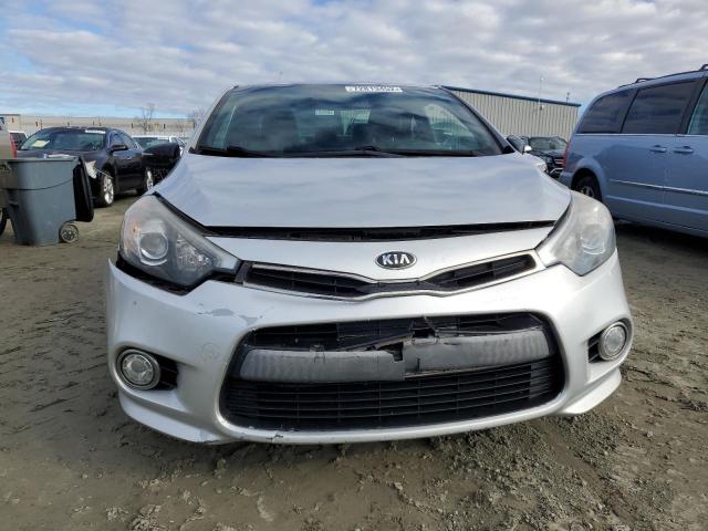 Photo 4 VIN: KNAFZ6A38F5267195 - KIA FORTE SX 