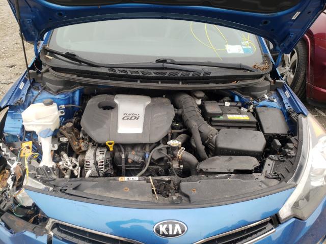 Photo 6 VIN: KNAFZ6A39F5359951 - KIA FORTE SX 