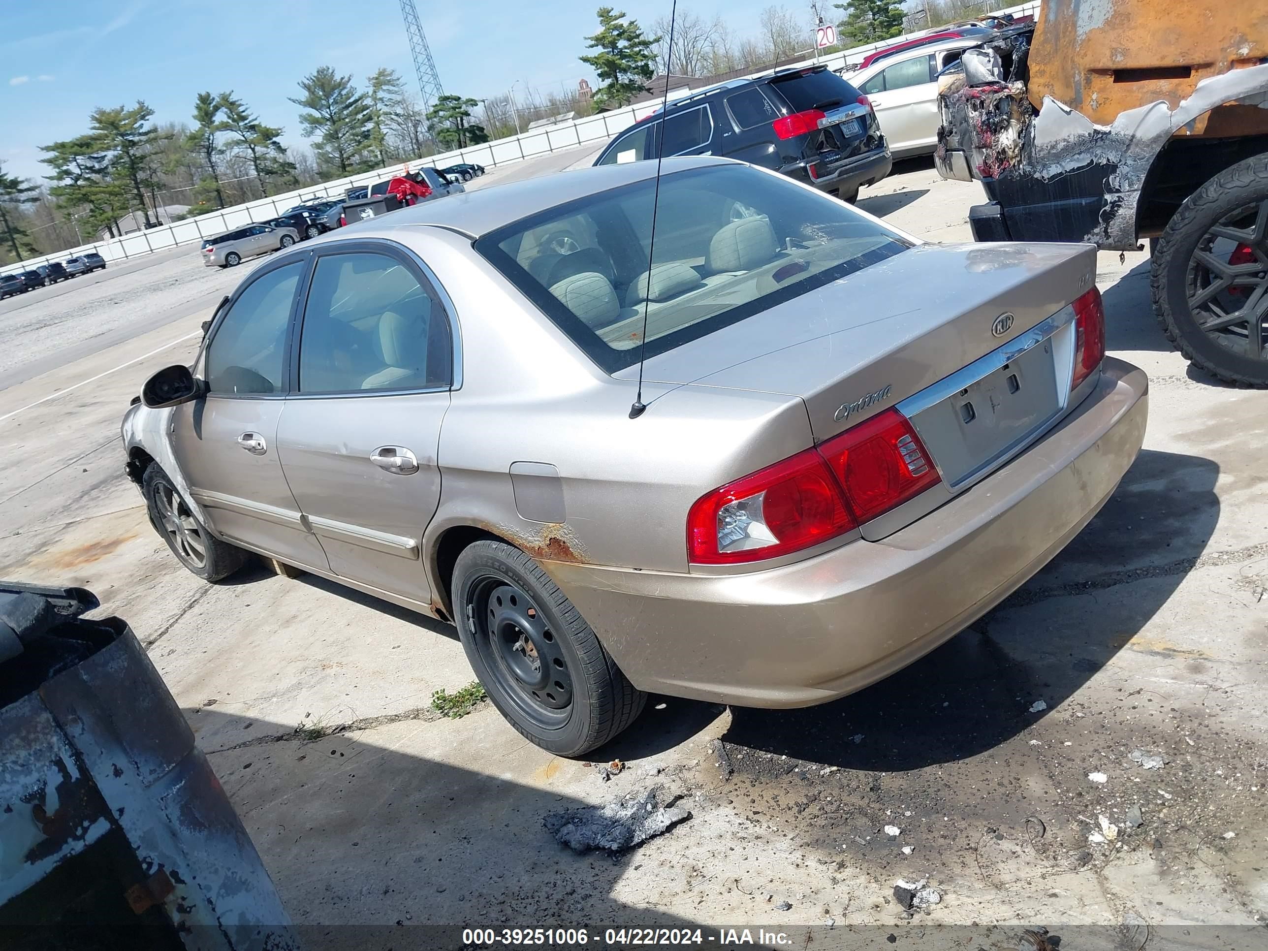 Photo 2 VIN: KNAGD128545265367 - KIA OPTIMA 