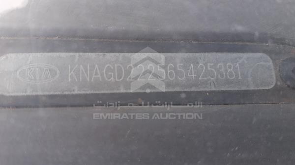 Photo 2 VIN: KNAGD222565425381 - KIA OPTIMA 