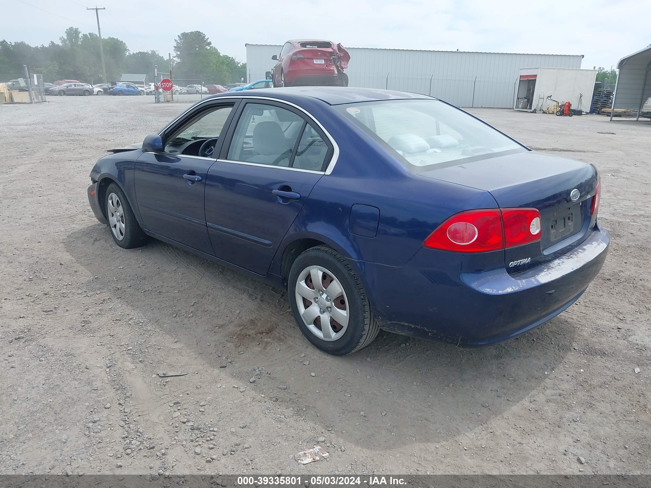 Photo 2 VIN: KNAGE123185243924 - KIA OPTIMA 