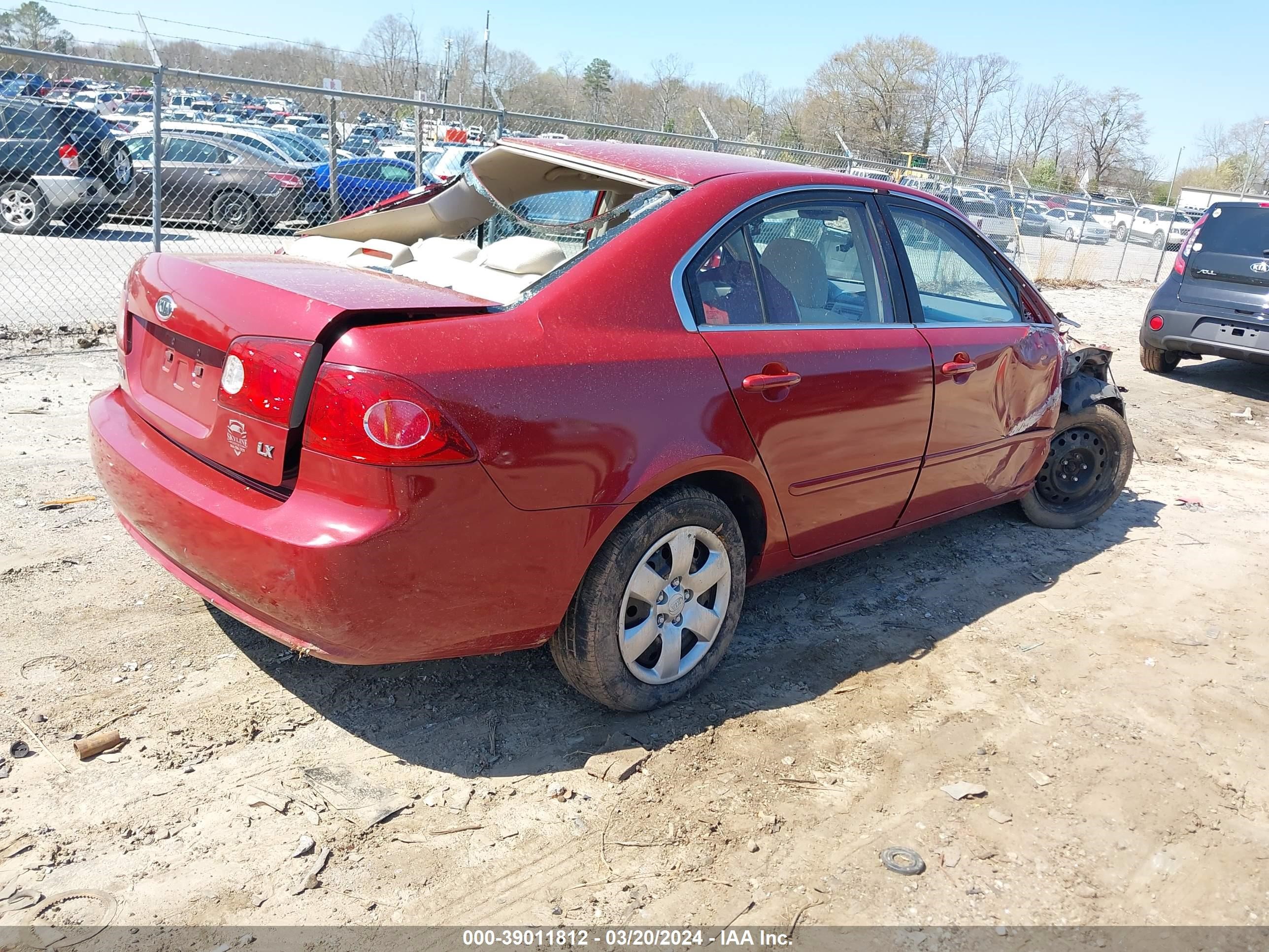 Photo 3 VIN: KNAGE123575117404 - KIA OPTIMA 