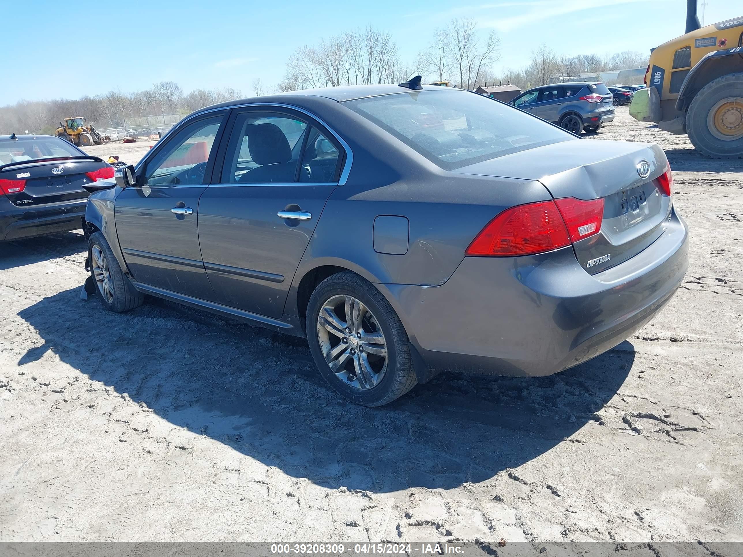 Photo 3 VIN: KNAGE228095335576 - KIA OPTIMA 