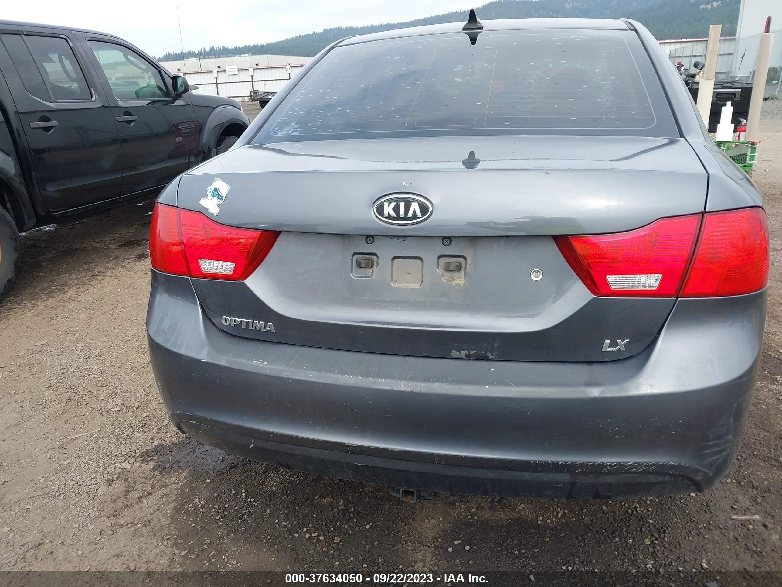 Photo 15 VIN: KNAGE228395289659 - KIA OPTIMA 