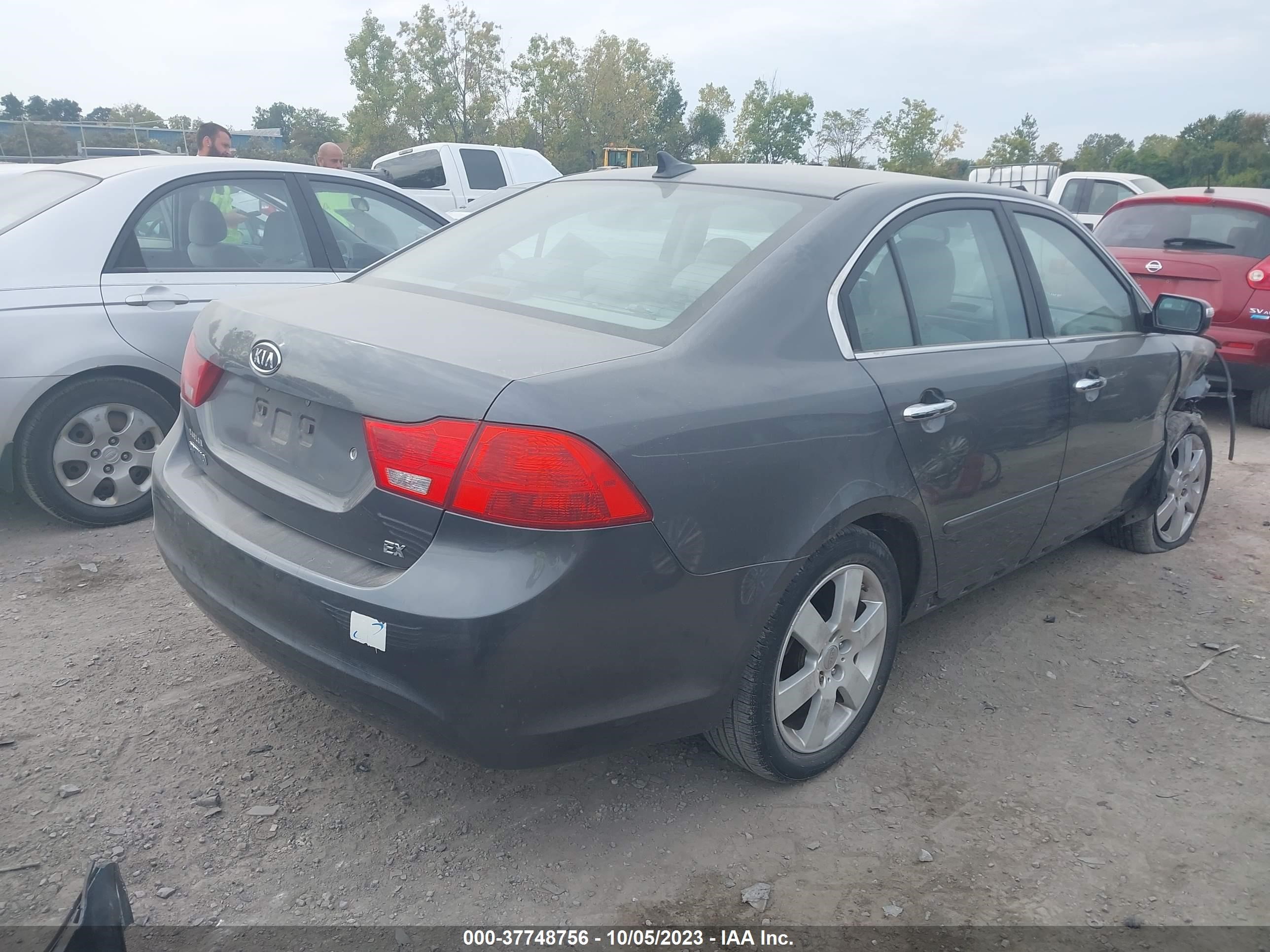 Photo 3 VIN: KNAGE228395298927 - KIA OPTIMA 