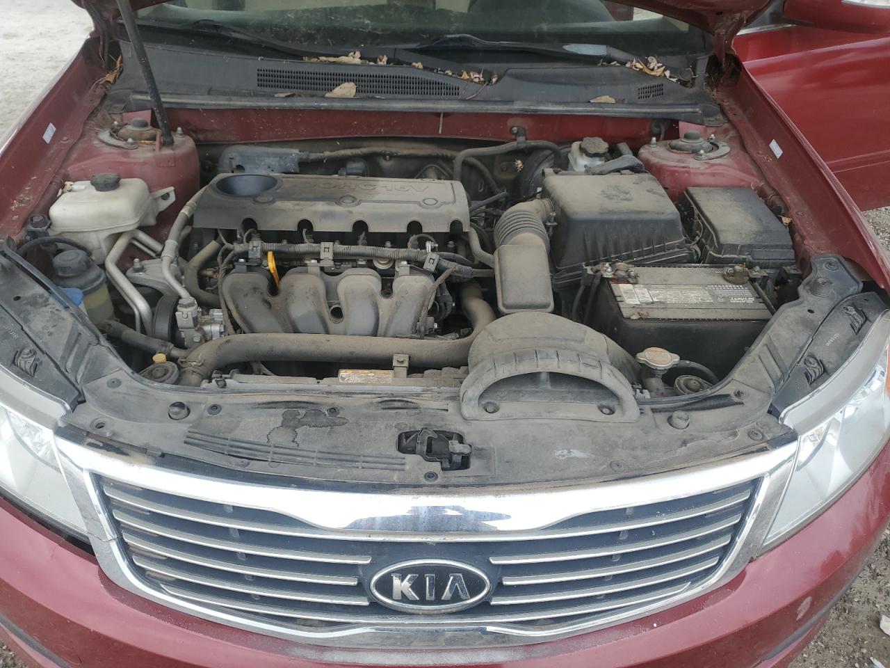 Photo 10 VIN: KNAGE228X95306053 - KIA OPTIMA 