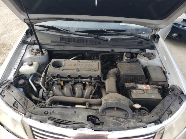 Photo 6 VIN: KNAGG4A81A5377282 - KIA OPTIMA LX 