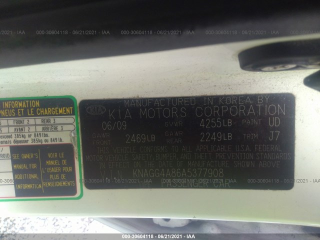 Photo 8 VIN: KNAGG4A86A5377908 - KIA OPTIMA 