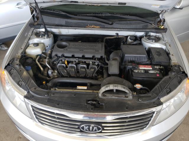 Photo 6 VIN: KNAGG4A87A5397391 - KIA OPTIMA LX 