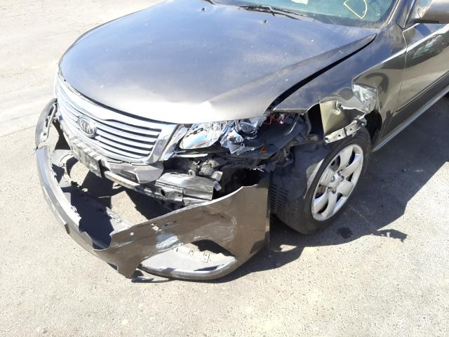 Photo 8 VIN: KNAGG4A87A5449392 - KIA OPTIMA LX 