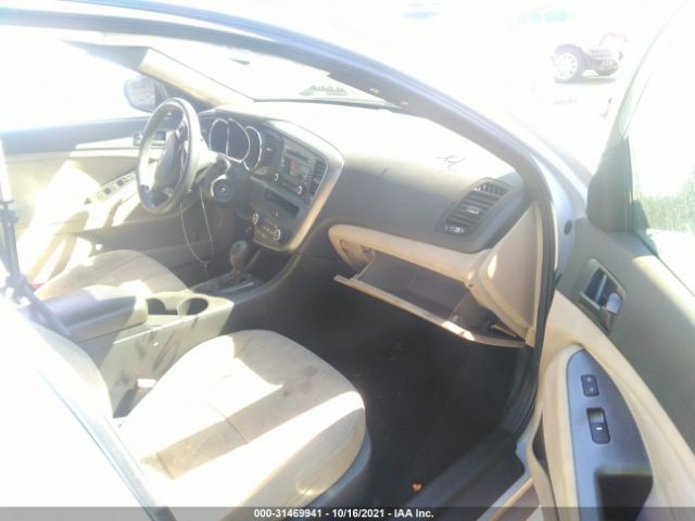 Photo 4 VIN: KNAGM4A70B5056772 - KIA OPTIMA 