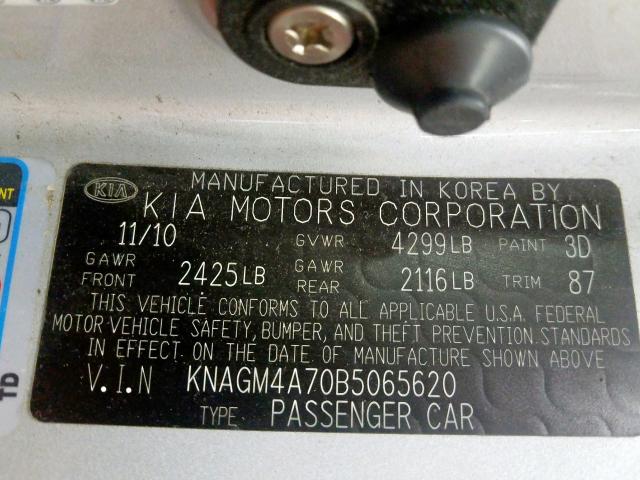 Photo 9 VIN: KNAGM4A70B5065620 - KIA OPTIMA LX 