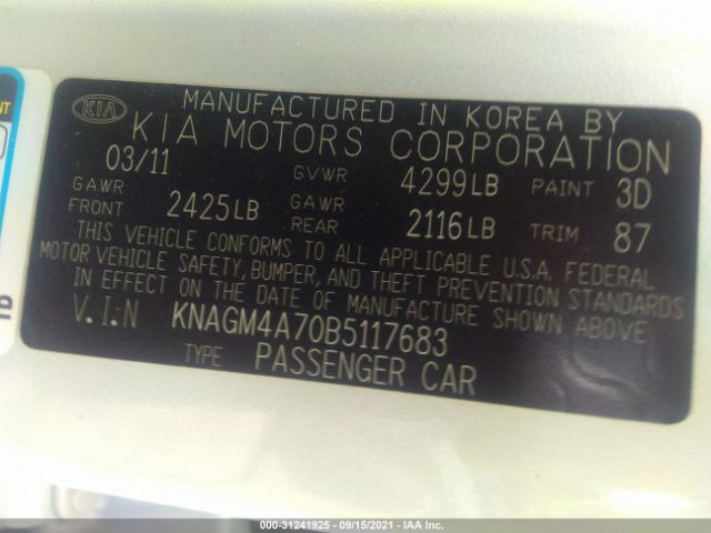 Photo 8 VIN: KNAGM4A70B5117683 - KIA OPTIMA 