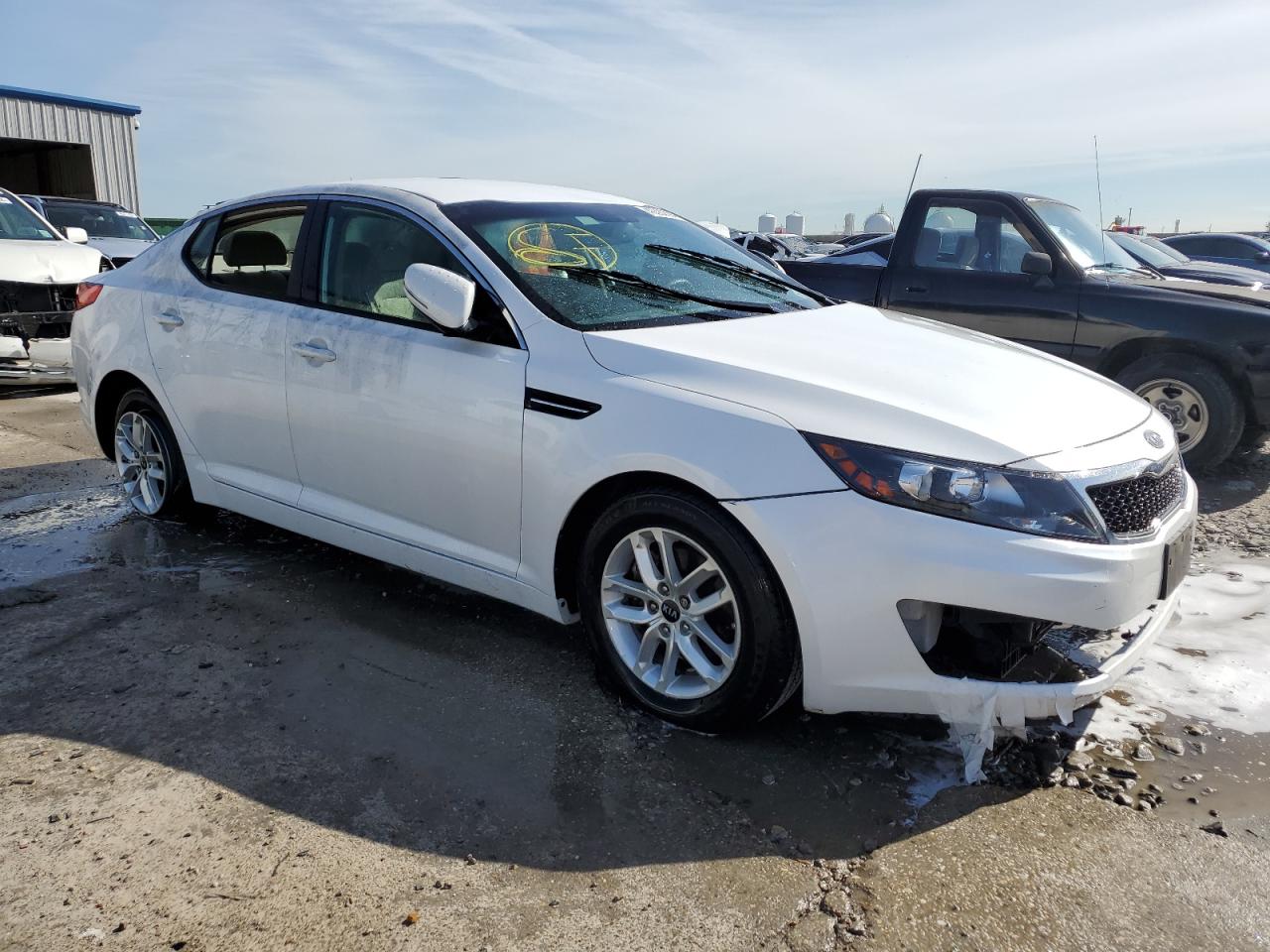 Photo 3 VIN: KNAGM4A70B5133771 - KIA OPTIMA 