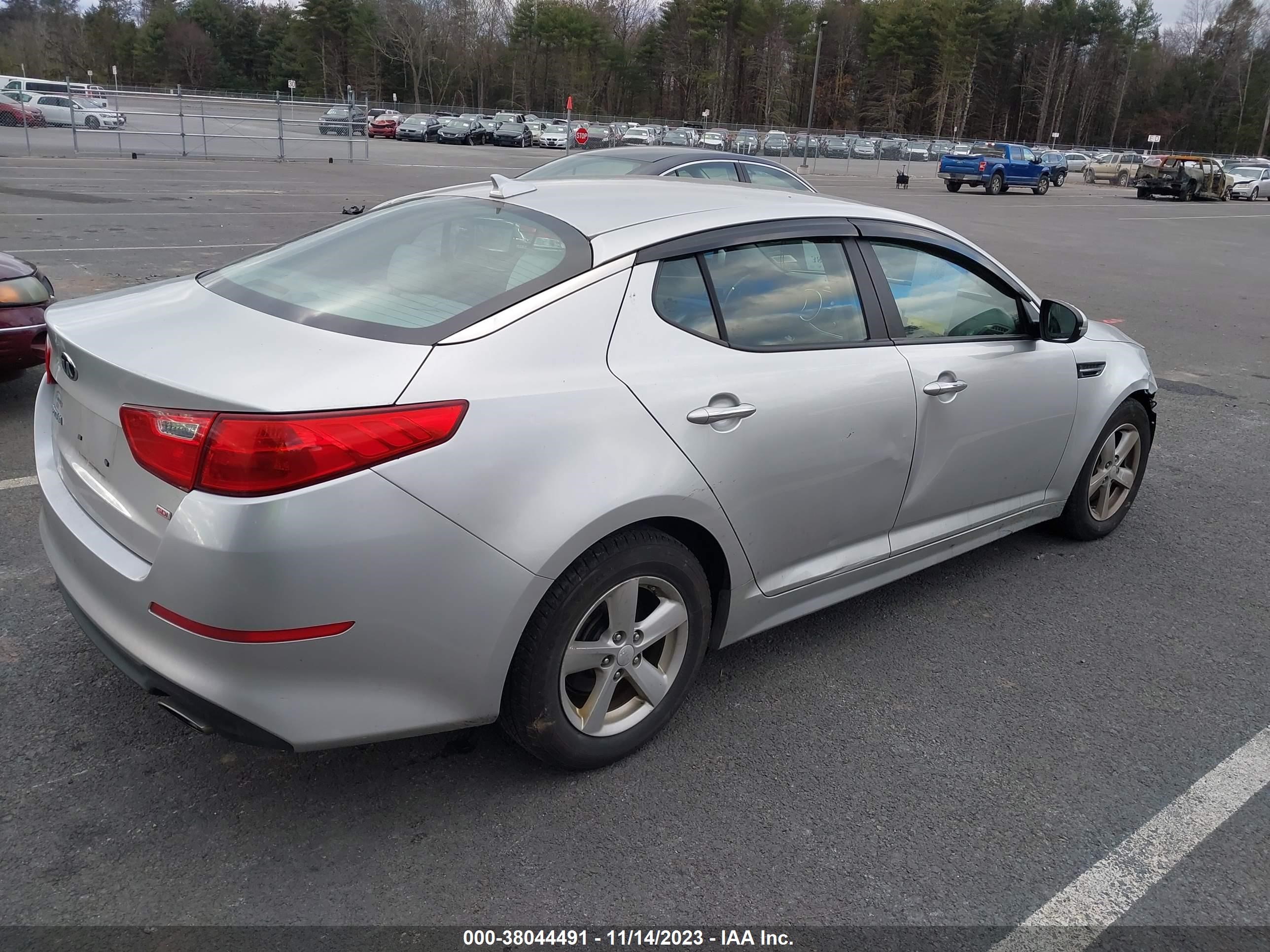 Photo 3 VIN: KNAGM4A70E5454147 - KIA OPTIMA 