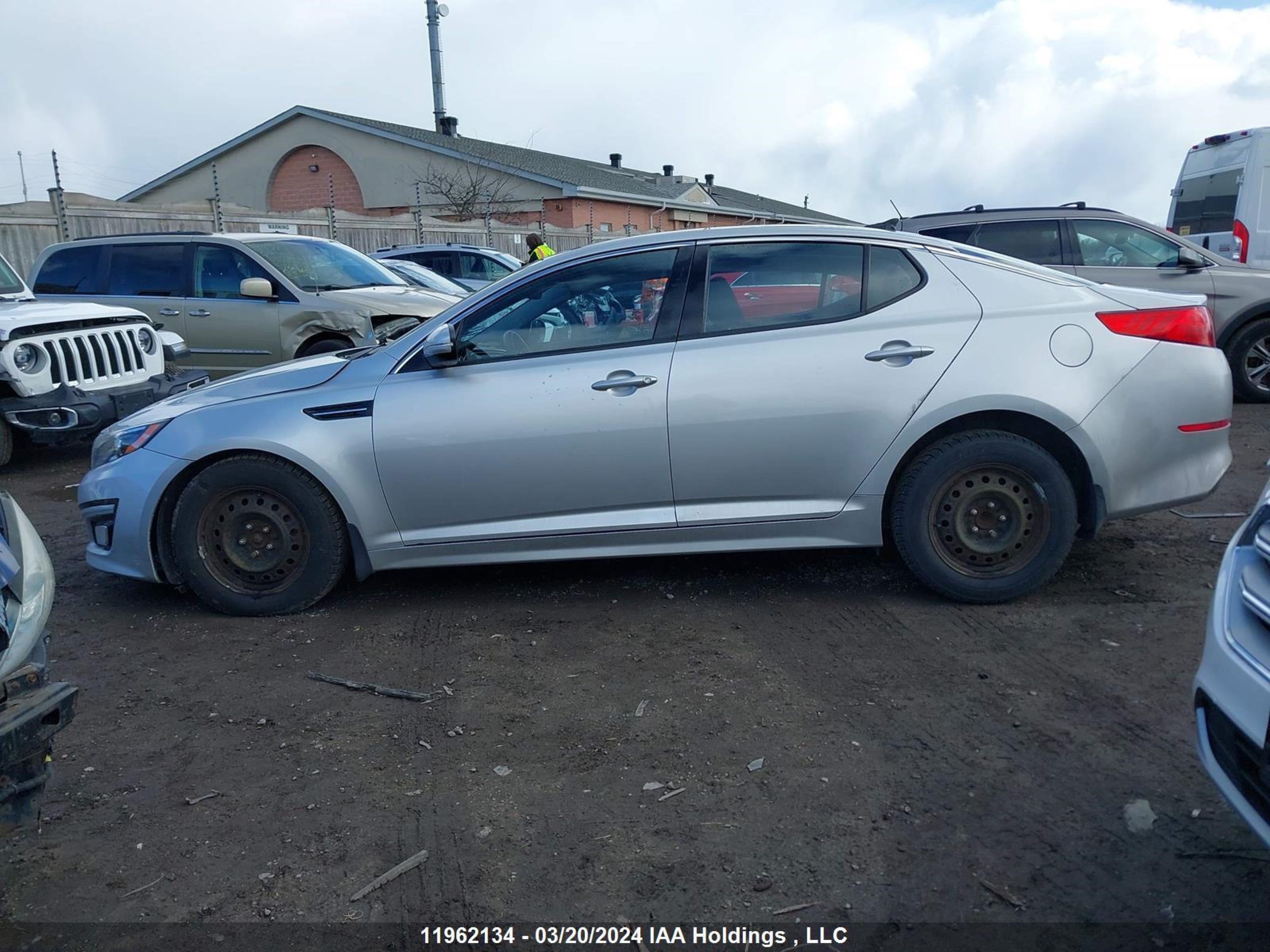 Photo 13 VIN: KNAGM4A70E5506053 - KIA OPTIMA 